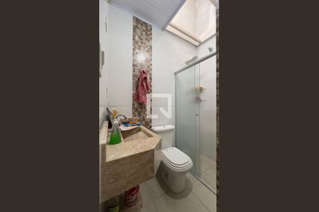 Banheiro 1 de casa à venda com 5 quartos, 249m² em Jardim Imperador, Guarulhos
