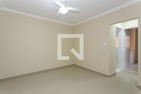 Sala de casa à venda com 3 quartos, 126m² em Parque São Jorge, São Paulo