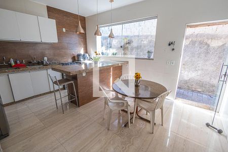 Cozinha de casa à venda com 4 quartos, 2000m² em Bandeirantes (pampulha), Belo Horizonte