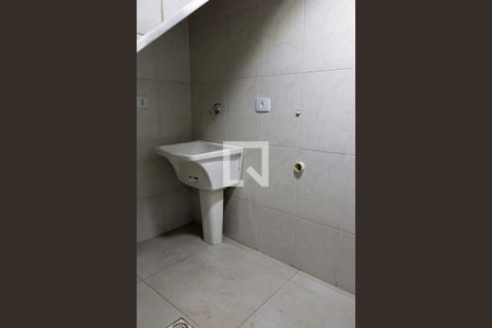 Lavanderia de casa para alugar com 1 quarto, 45m² em Bandeiras, Osasco