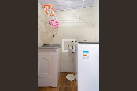Área de Serviço de casa à venda com 2 quartos, 80m² em Harmonia, Canoas