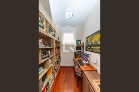 Escritório de apartamento à venda com 3 quartos, 108m² em Buritis, Belo Horizonte