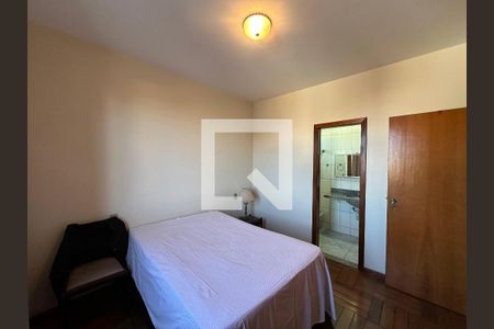 Casa à venda com 3 quartos, 270m² em Pedro II, Belo Horizonte