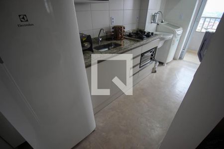 Cozinha de apartamento para alugar com 2 quartos, 49m² em Vila Barcelona, Sorocaba