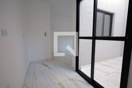 Cozinha de apartamento à venda com 2 quartos, 45m² em Parque Erasmo Assunção, Santo André