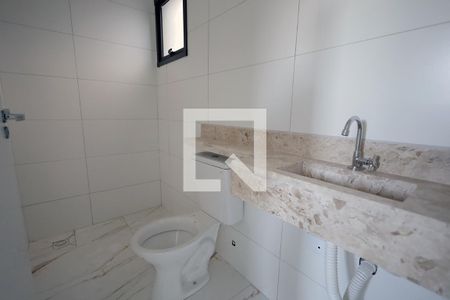 Banheiro 1 de apartamento à venda com 2 quartos, 45m² em Parque Erasmo Assunção, Santo André