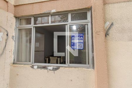Plaquinha de apartamento à venda com 2 quartos, 45m² em Cidade Industrial de Curitiba, Curitiba