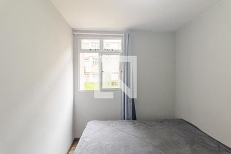 Quarto 1 de apartamento à venda com 2 quartos, 45m² em Cidade Industrial de Curitiba, Curitiba