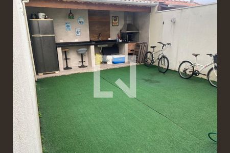 Casa à venda com 3 quartos, 120m² em Água Rasa, São Paulo