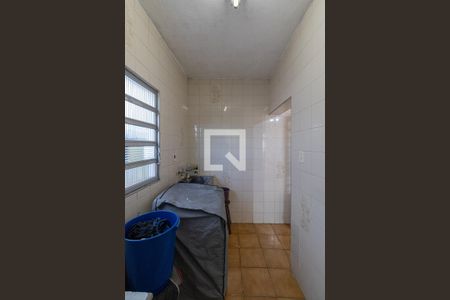 Casa 1 - Área de Serviço de casa à venda com 4 quartos, 310m² em Vila Londrina, São Paulo