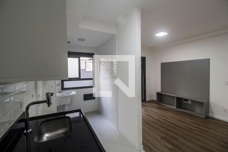 Cozinha de apartamento para alugar com 1 quarto, 50m² em Alphaville Industrial, Barueri