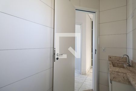 Banheiro Social de apartamento à venda com 2 quartos, 90m² em Parque Erasmo Assunção, Santo André