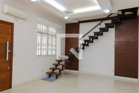 Sala  de casa à venda com 3 quartos, 179m² em Higienópolis, Rio de Janeiro