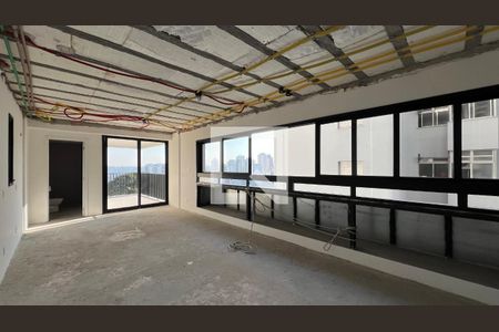 Sala/Quarto de apartamento à venda com 1 quarto, 60m² em Pinheiros, São Paulo