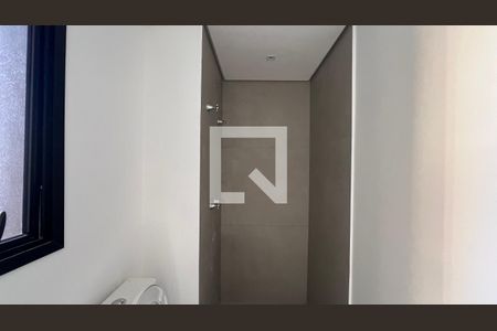 Banheiro de apartamento à venda com 1 quarto, 60m² em Pinheiros, São Paulo