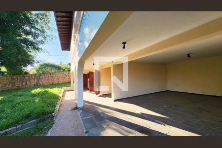 Garagem de casa de condomínio à venda com 3 quartos, 396m² em Medeiros, Jundiaí