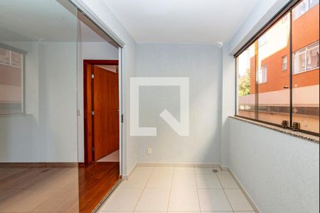 Varanda da Sala  de apartamento para alugar com 3 quartos, 110m² em Buritis, Belo Horizonte