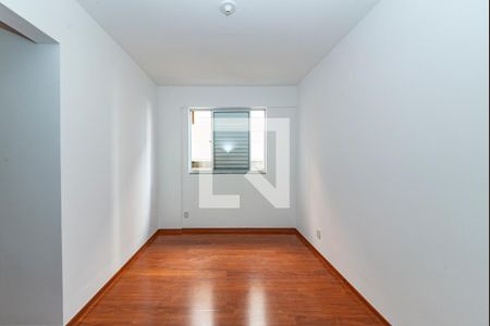 Sala 2 de apartamento para alugar com 3 quartos, 110m² em Buritis, Belo Horizonte