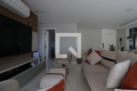 Sala de apartamento à venda com 3 quartos, 115m² em Campestre, Santo André