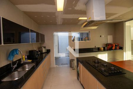 Cozinha de casa de condomínio à venda com 3 quartos, 350m² em Vargem Pequena, Rio de Janeiro