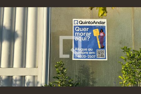 Plaquinha de casa de condomínio à venda com 3 quartos, 350m² em Vargem Pequena, Rio de Janeiro