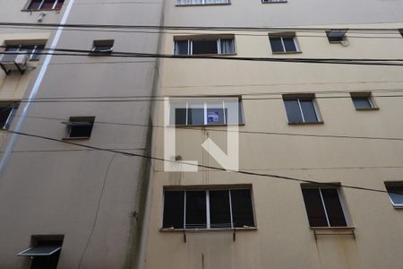 Placa de apartamento à venda com 2 quartos, 44m² em Guajuviras, Canoas