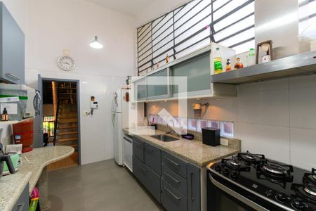Cozinha de casa para alugar com 4 quartos, 250m² em Planalto Paulista, São Paulo