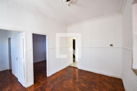 Sala de casa à venda com 3 quartos, 250m² em Piedade, Rio de Janeiro