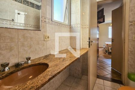 Banheiro da Suíte de apartamento para alugar com 3 quartos, 138m² em Sítio Paecara (vicente de Carvalho), Guarujá