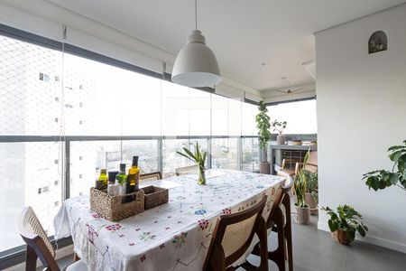 Varanda de apartamento à venda com 2 quartos, 69m² em Vila Romana, São Paulo