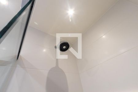 Banheiro Social de apartamento à venda com 2 quartos, 69m² em Vila Romana, São Paulo