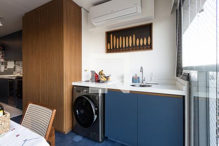 Área de Serviço de apartamento à venda com 2 quartos, 69m² em Vila Romana, São Paulo