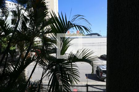 Vista de apartamento para alugar com 2 quartos, 60m² em Jardim A. Maria, Guarujá