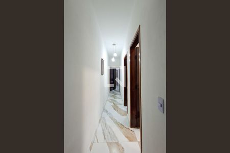 Corredor de casa para alugar com 2 quartos, 87m² em Nova Mirim, Praia Grande
