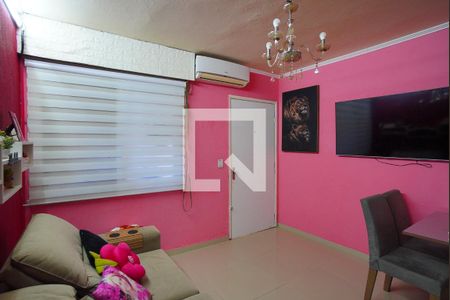 Sala de apartamento à venda com 1 quarto, 50m² em Humaitá, Porto Alegre