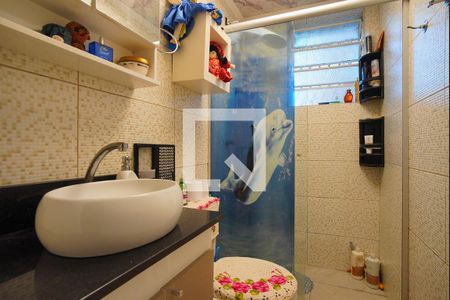 Banheiro Corredor de apartamento à venda com 1 quarto, 50m² em Humaitá, Porto Alegre