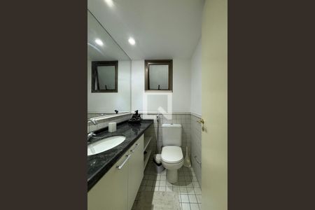 Lavabo de apartamento à venda com 1 quarto, 55m² em Lagoa, Rio de Janeiro