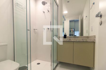 Banheiro Social de kitnet/studio para alugar com 1 quarto, 30m² em Higienópolis, São Paulo