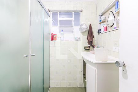 Banheiro de casa à venda com 3 quartos, 130m² em Jardim Maria Luiza, São Paulo