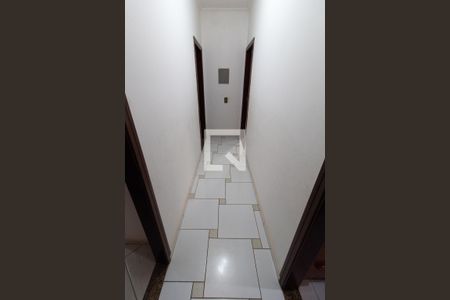 CORREDOR de casa à venda com 5 quartos, 230m² em Loteamento Alphaville Campinas, Campinas