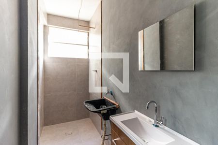 Banheiro de kitnet/studio para alugar com 1 quarto, 25m² em Centro Histórico de São Paulo, São Paulo