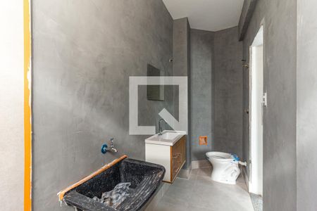 Banheiro de kitnet/studio para alugar com 1 quarto, 25m² em Centro Histórico de São Paulo, São Paulo