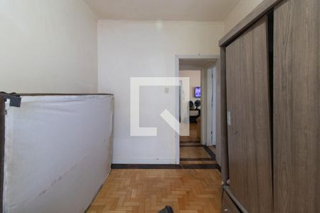 Quarto 1 de apartamento à venda com 2 quartos, 70m² em Menino Deus, Porto Alegre