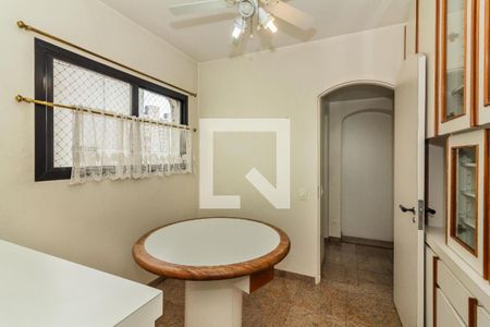 Apartamento à venda com 3 quartos, 136m² em Santa Cecilia, São Paulo