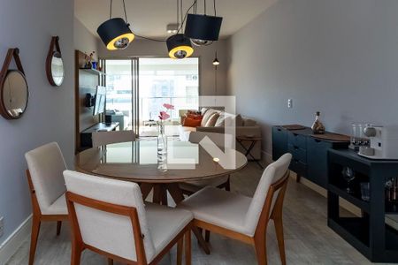 Apartamento à venda com 2 quartos, 102m² em Itaim Bibi, São Paulo