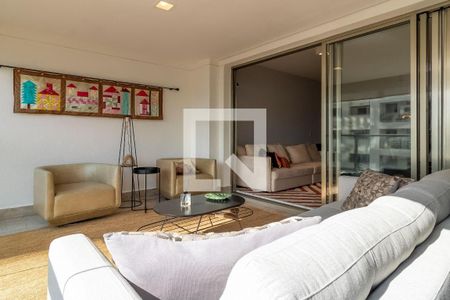 Apartamento à venda com 2 quartos, 102m² em Itaim Bibi, São Paulo