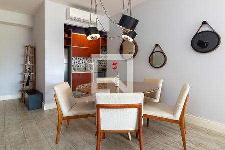 Apartamento à venda com 2 quartos, 102m² em Itaim Bibi, São Paulo