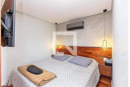 Casa à venda com 3 quartos, 186m² em Alto de Pinheiros, São Paulo