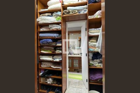 Apartamento à venda com 3 quartos, 180m² em Vila Augusto, São Paulo