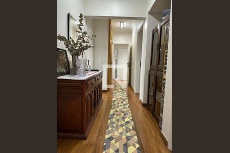 Apartamento à venda com 3 quartos, 180m² em Vila Augusto, São Paulo